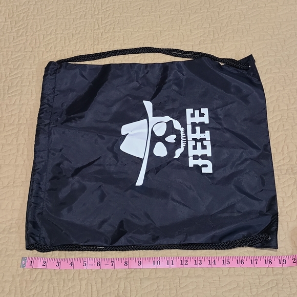 JEFE Cowboy Skull sling backpack - Picture 6 of 6